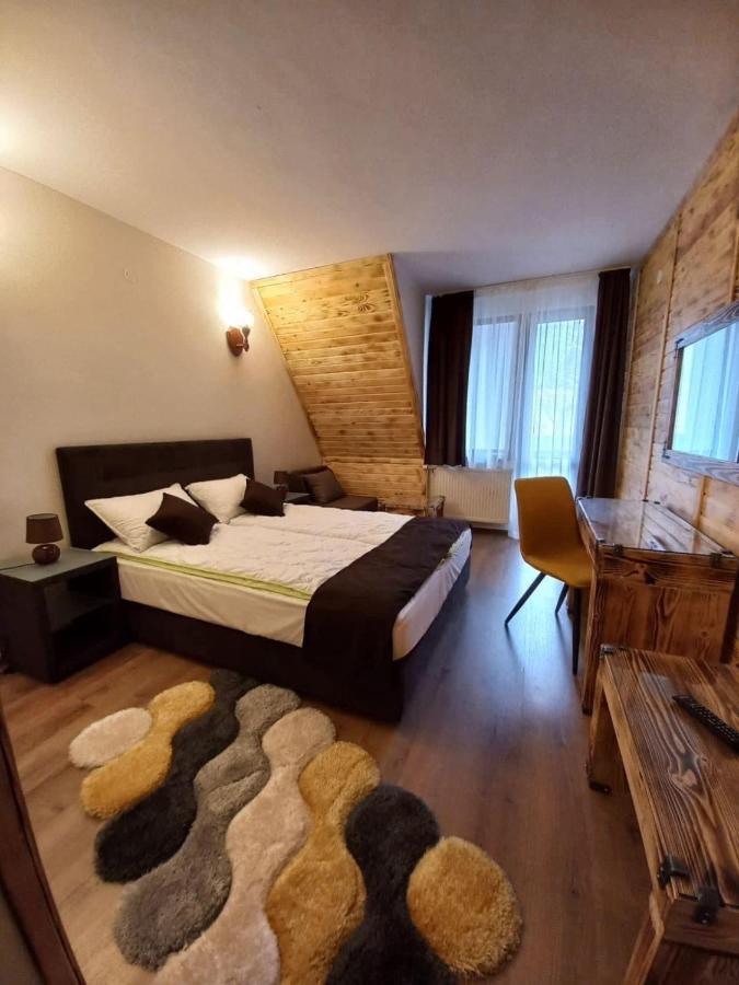 Nicole Hotel & Restaurant Samokov Eksteriør billede